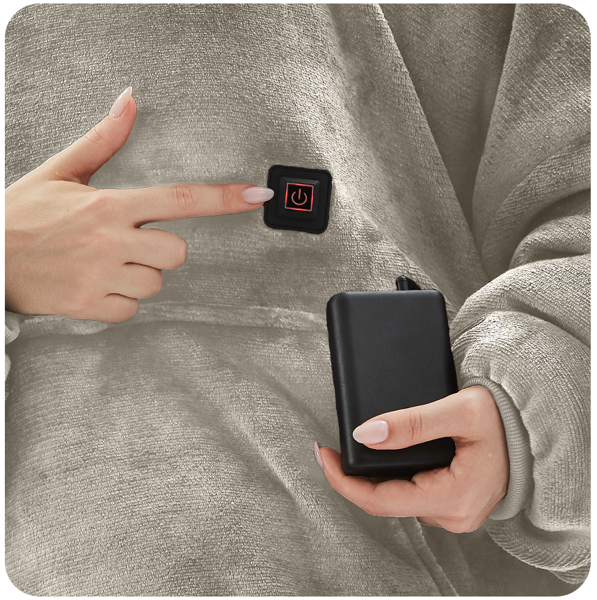 Snuggle Hoodie van Seranova inschakelen met powerbank en verwarmingsknop.
