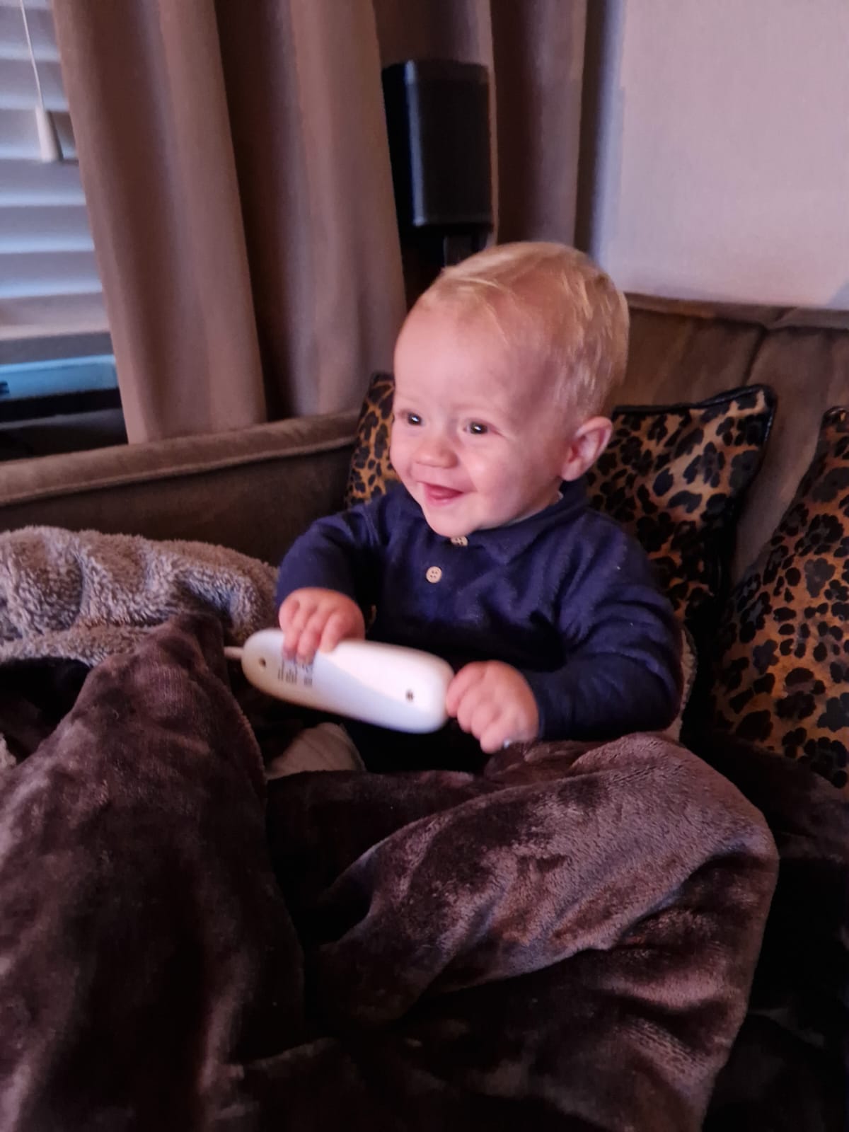 UGC elektrisch warmtedeken voor op de bank